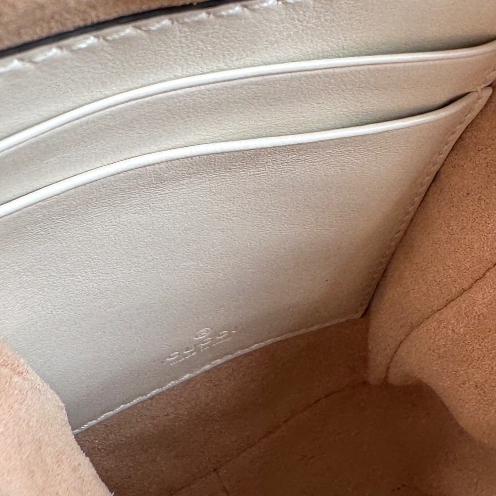 Gucci GG Marmont Vertical Phone Crossbody Bag Matelassé Leather Mini - Picture 9 of 15